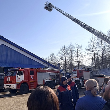 Учебная тренировка по пожарной безопасности на заводе «Шишкин Лес».