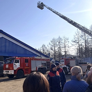Учебная тренировка по пожарной безопасности на заводе «Шишкин Лес».
